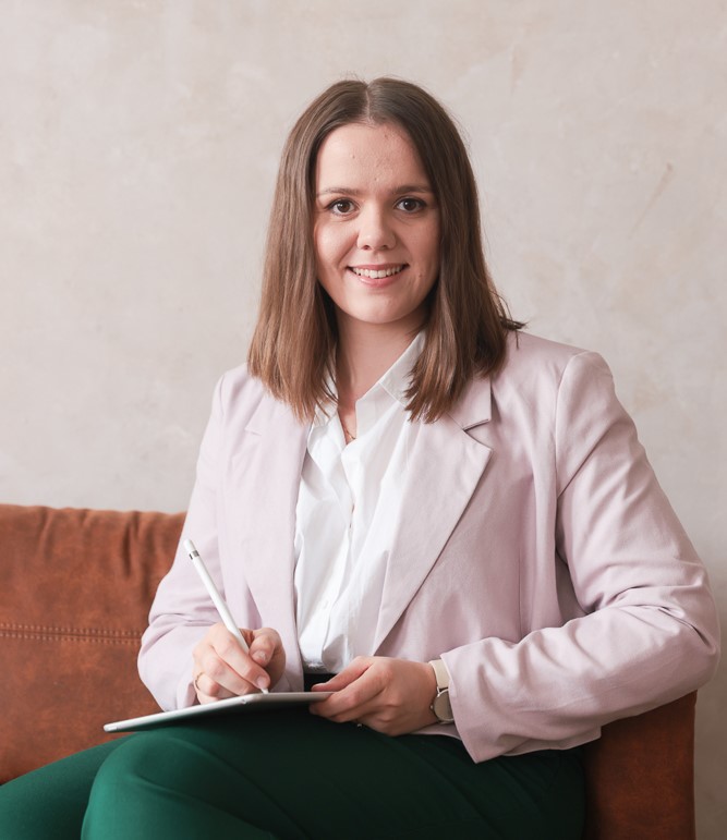 Weronika Behling-Długołęcka